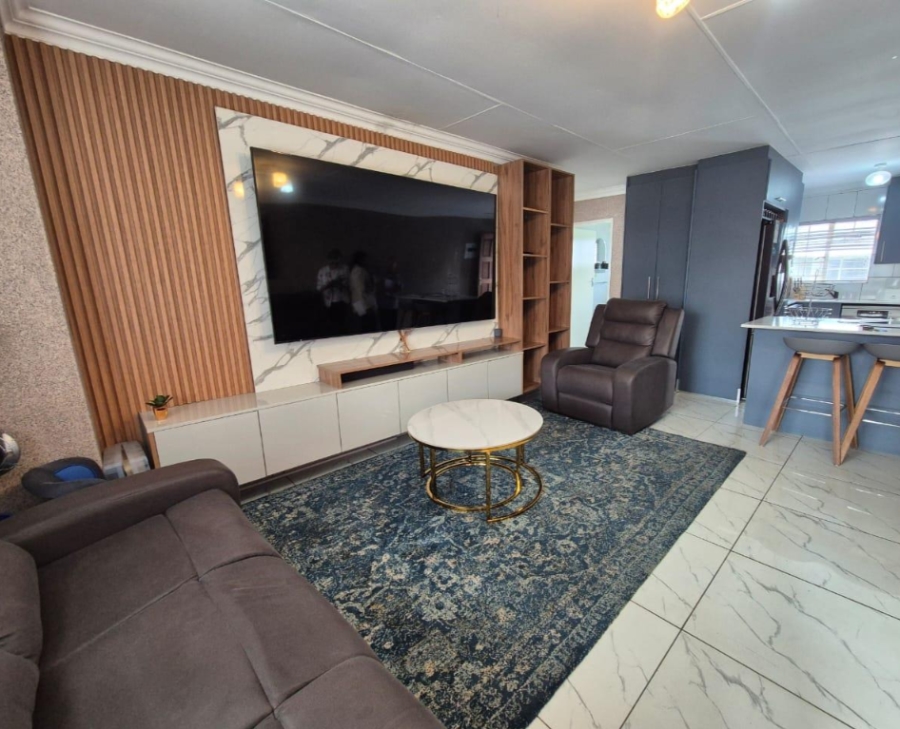 2 Bedroom Property for Sale in Meyersdal Gauteng