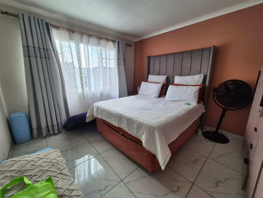 2 Bedroom Property for Sale in Meyersdal Gauteng
