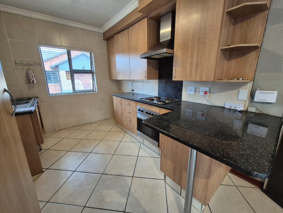 2 Bedroom Property for Sale in Meyersdal Gauteng