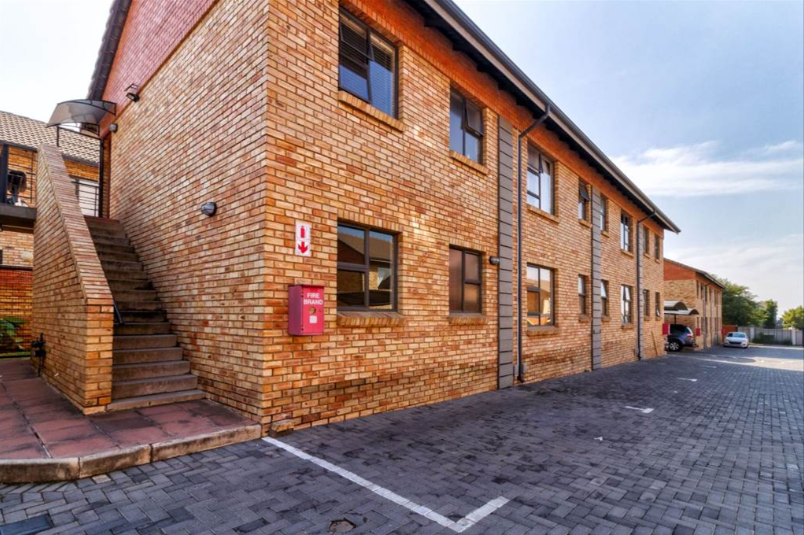 2 Bedroom Property for Sale in Meyersdal Gauteng