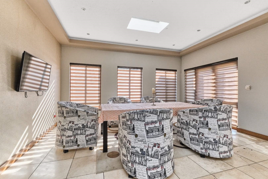 4 Bedroom Property for Sale in Ruimsig Gauteng