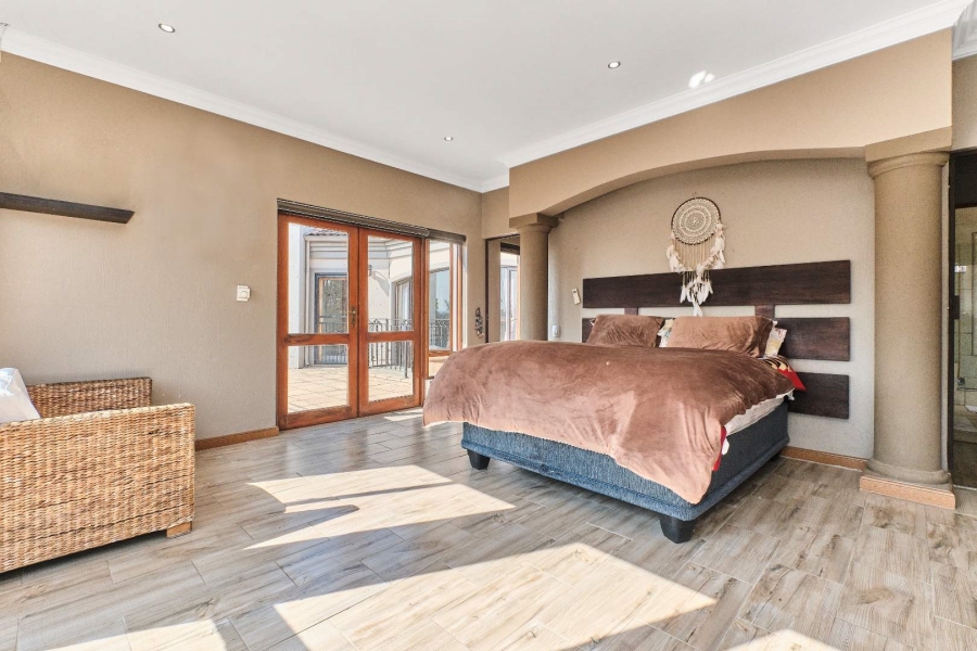 4 Bedroom Property for Sale in Ruimsig Gauteng