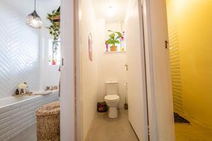 To Let 2 Bedroom Property for Rent in Illovo Gauteng