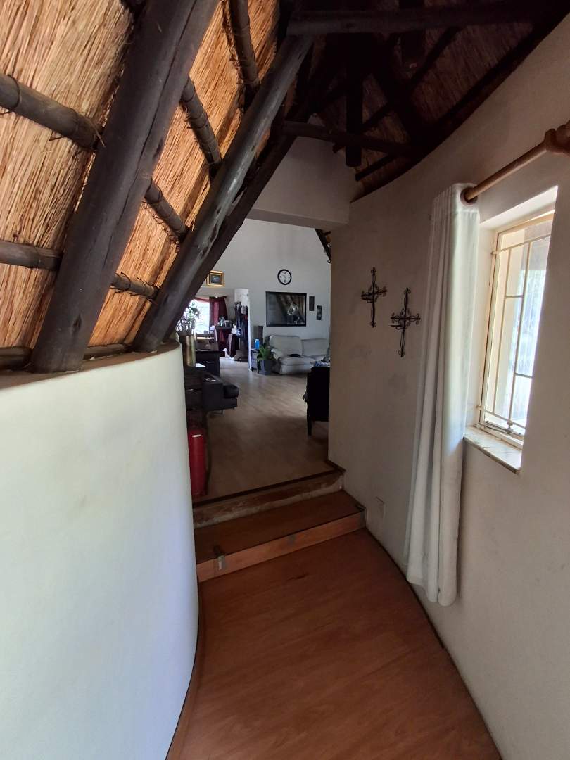 To Let 4 Bedroom Property for Rent in Celtisdal Gauteng