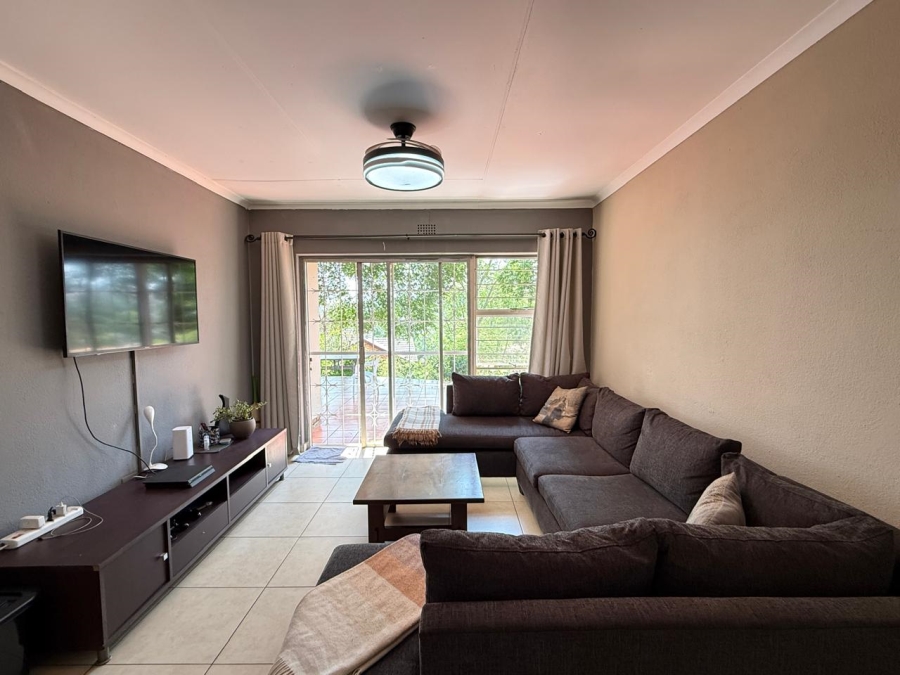 3 Bedroom Property for Sale in Roodekrans Gauteng