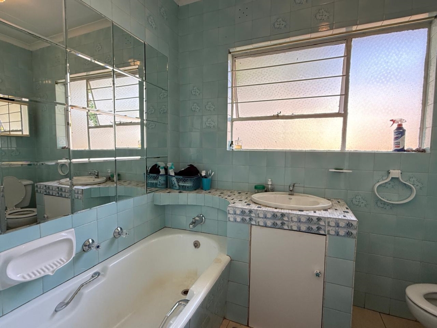 3 Bedroom Property for Sale in Roodekrans Gauteng