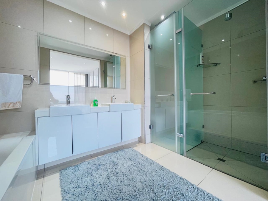 To Let 2 Bedroom Property for Rent in Morningside Gauteng