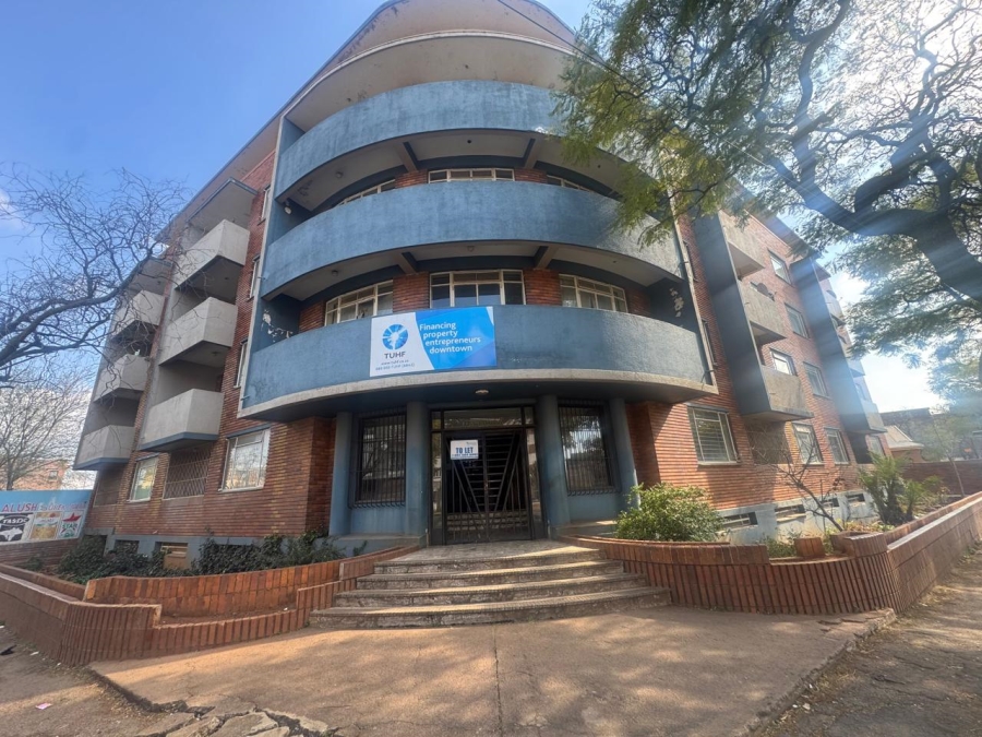 20 Bedroom Property for Sale in Yeoville Gauteng