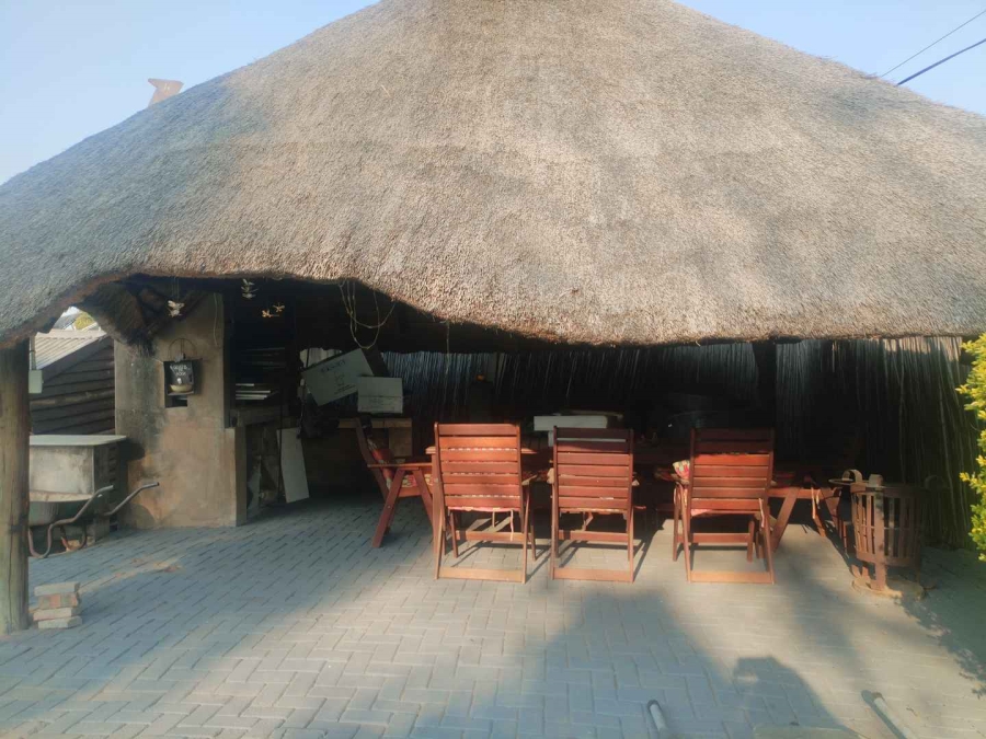 4 Bedroom Property for Sale in Queenswood Gauteng
