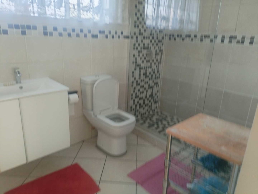 4 Bedroom Property for Sale in Queenswood Gauteng