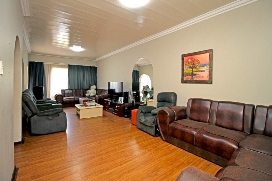 3 Bedroom Property for Sale in Greenhills Gauteng