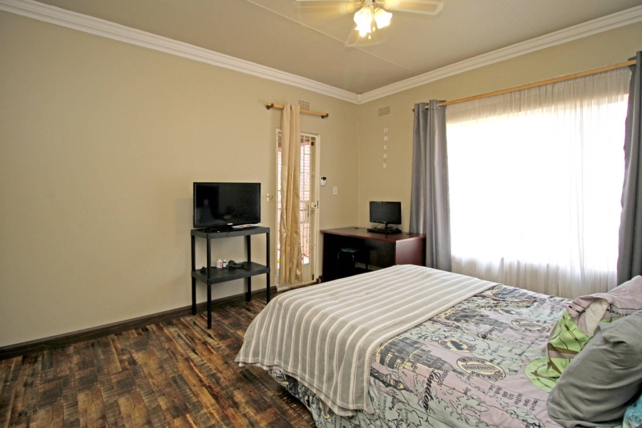 3 Bedroom Property for Sale in Greenhills Gauteng
