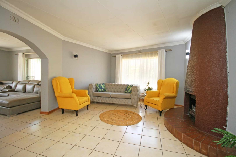 4 Bedroom Property for Sale in Robinpark Gauteng
