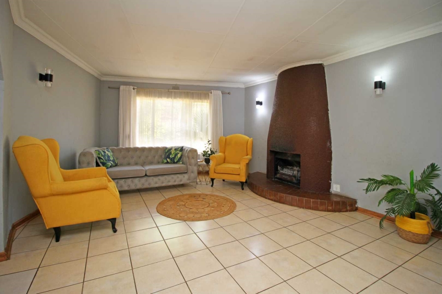 4 Bedroom Property for Sale in Robinpark Gauteng