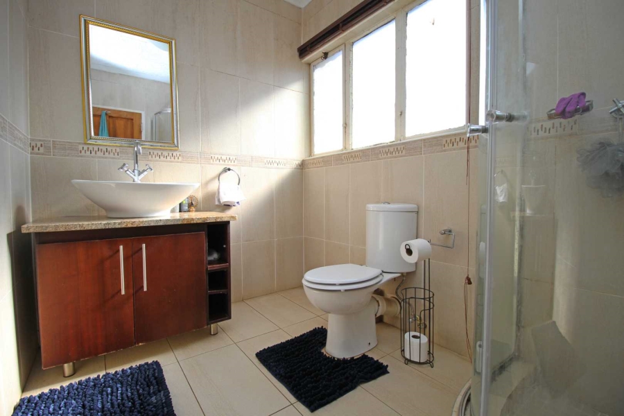 4 Bedroom Property for Sale in Robinpark Gauteng