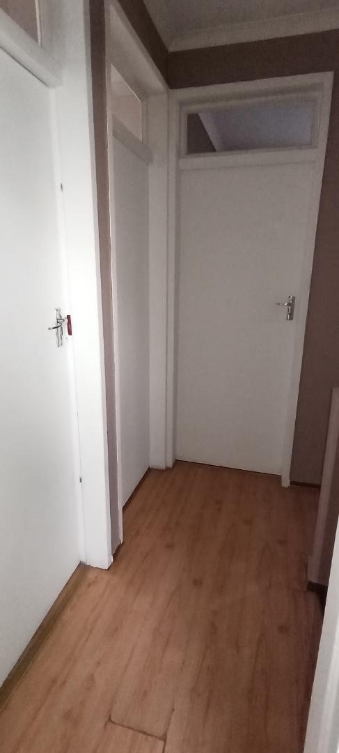 To Let 2 Bedroom Property for Rent in Glen Marais Gauteng