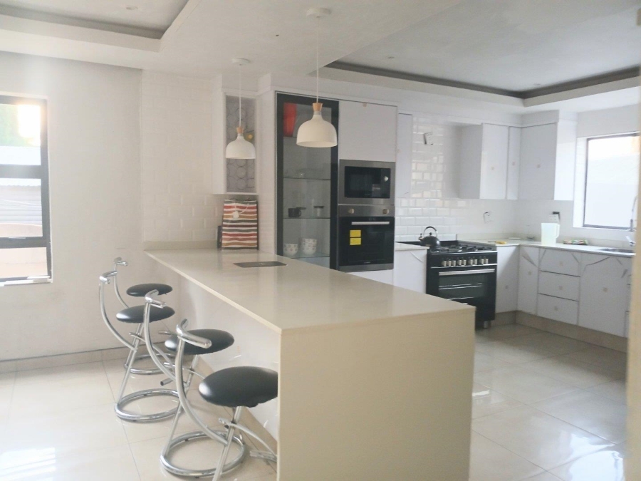 4 Bedroom Property for Sale in Van Riebeeck Park Gauteng