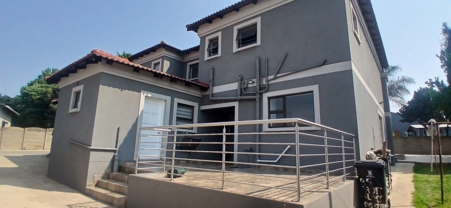 4 Bedroom Property for Sale in Van Riebeeck Park Gauteng