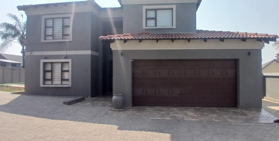 4 Bedroom Property for Sale in Van Riebeeck Park Gauteng
