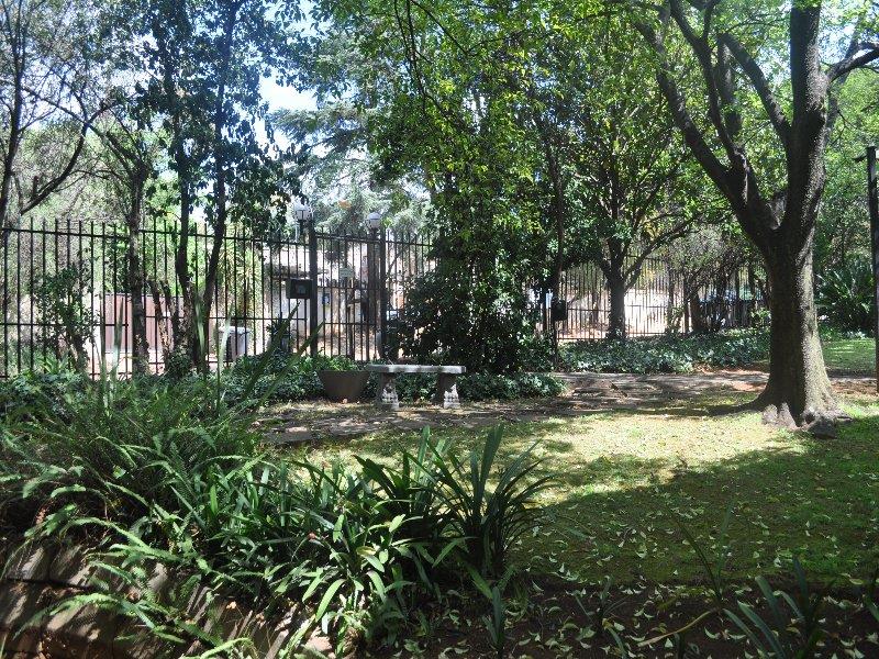 To Let 1 Bedroom Property for Rent in Lynnwood Glen Gauteng