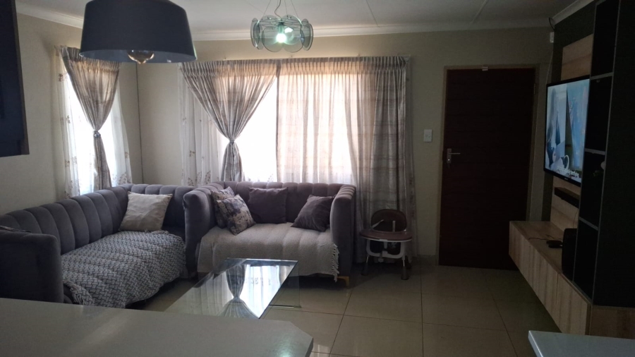 3 Bedroom Property for Sale in Sky City Gauteng