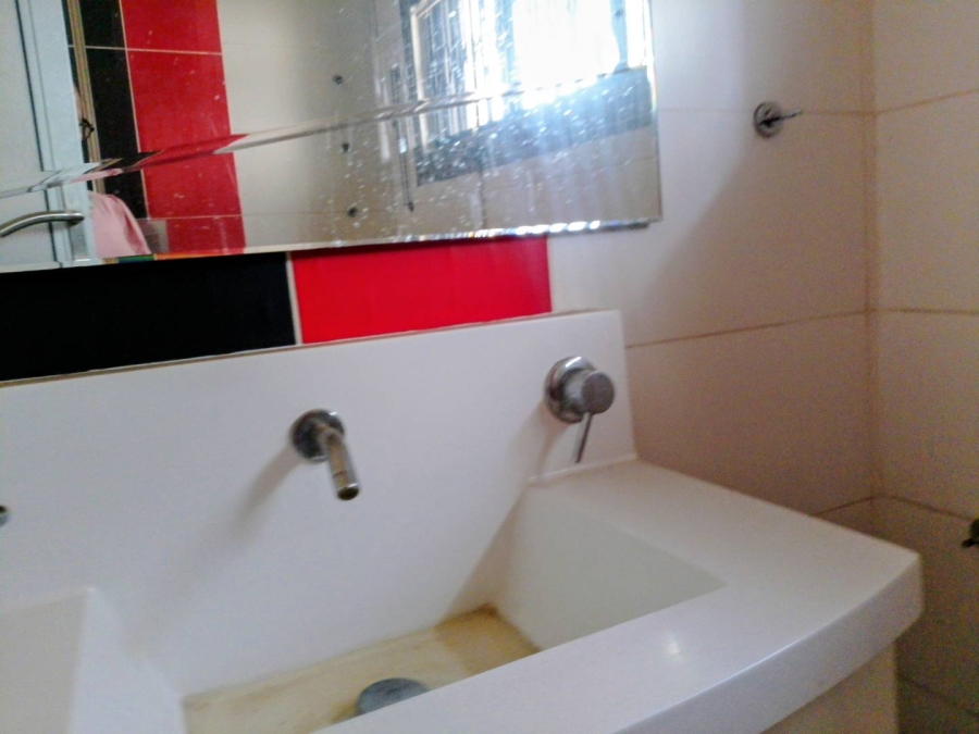 3 Bedroom Property for Sale in Kibler Park Gauteng