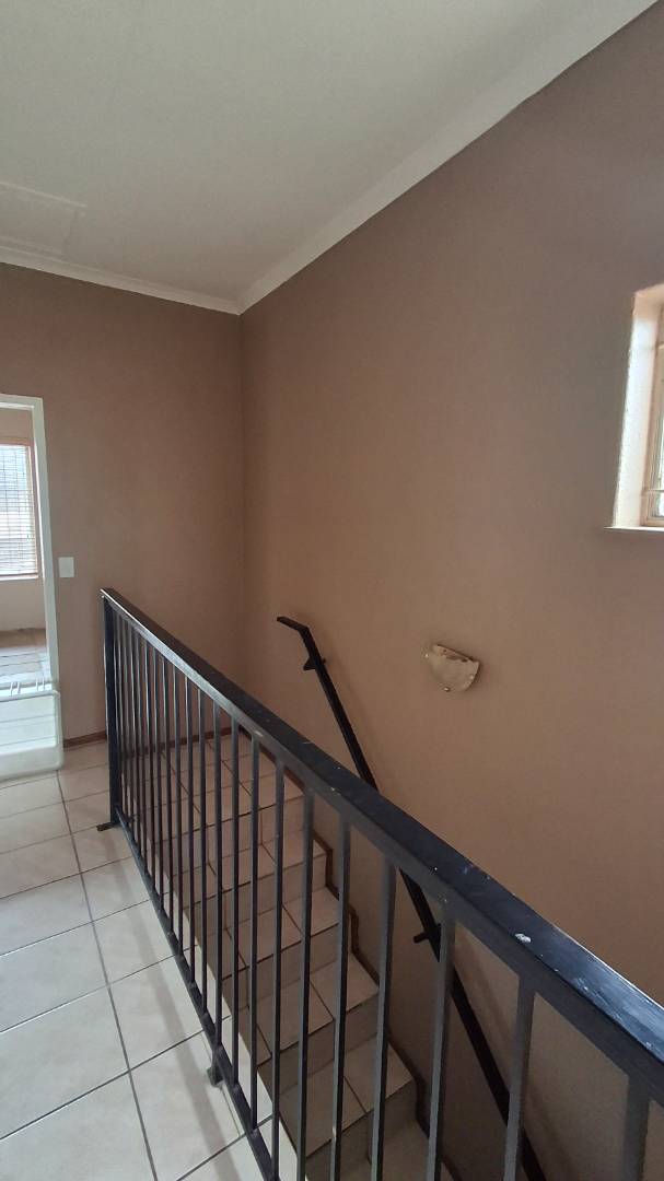 2 Bedroom Property for Sale in Horison Gauteng
