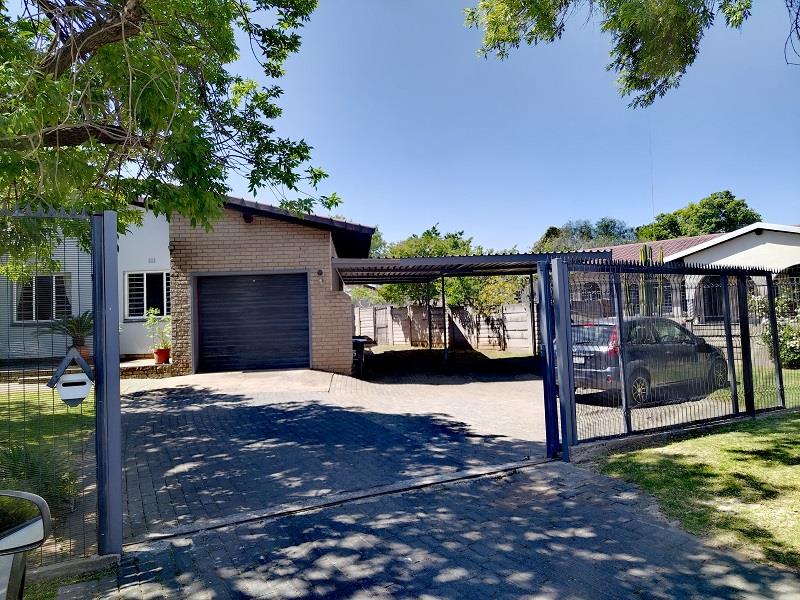 3 Bedroom Property for Sale in Verwoerdpark Gauteng