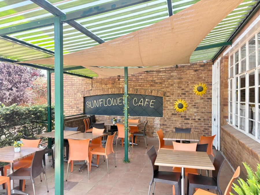 2 Bedroom Property for Sale in Oakdene Gauteng