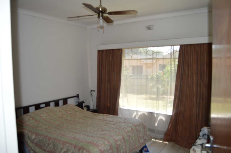 4 Bedroom Property for Sale in Brackendowns Gauteng