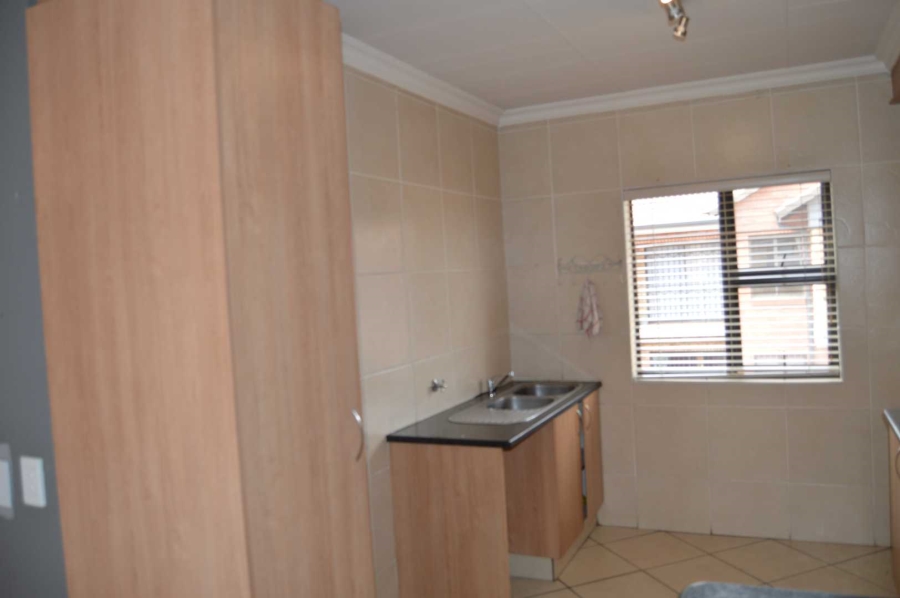 2 Bedroom Property for Sale in Meyersdal Gauteng