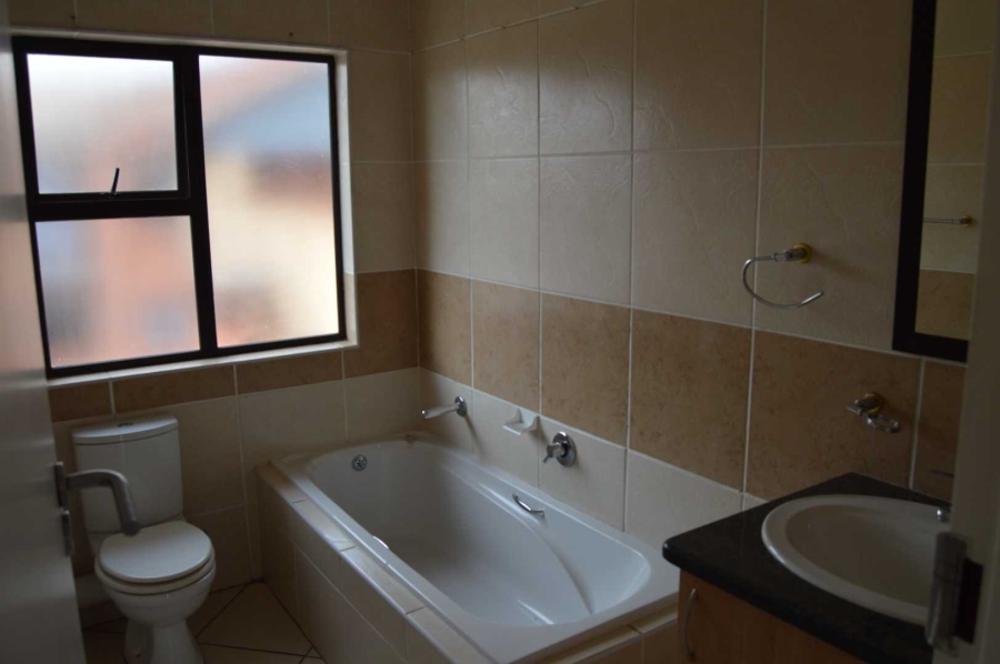 2 Bedroom Property for Sale in Meyersdal Gauteng