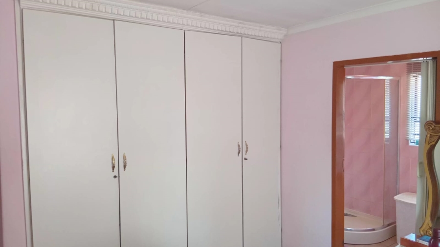 3 Bedroom Property for Sale in Mabopane Gauteng