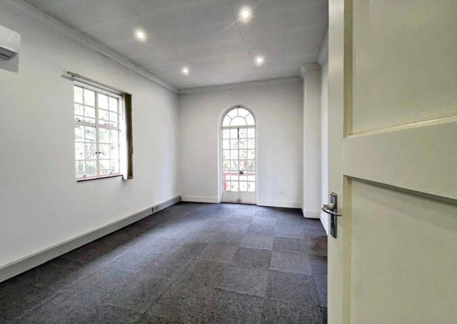 15 Bedroom Property for Sale in Arcadia Gauteng