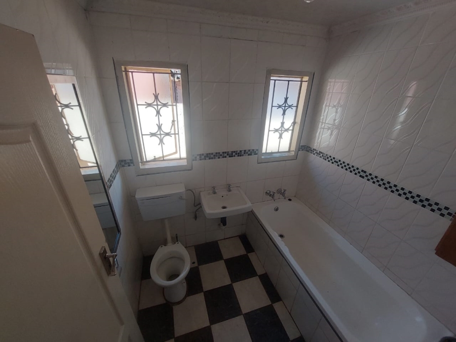 3 Bedroom Property for Sale in Mabopane Gauteng
