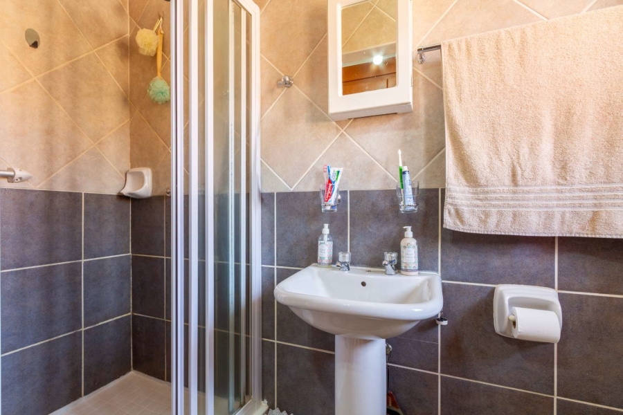 2 Bedroom Property for Sale in Willow Park Manor Gauteng