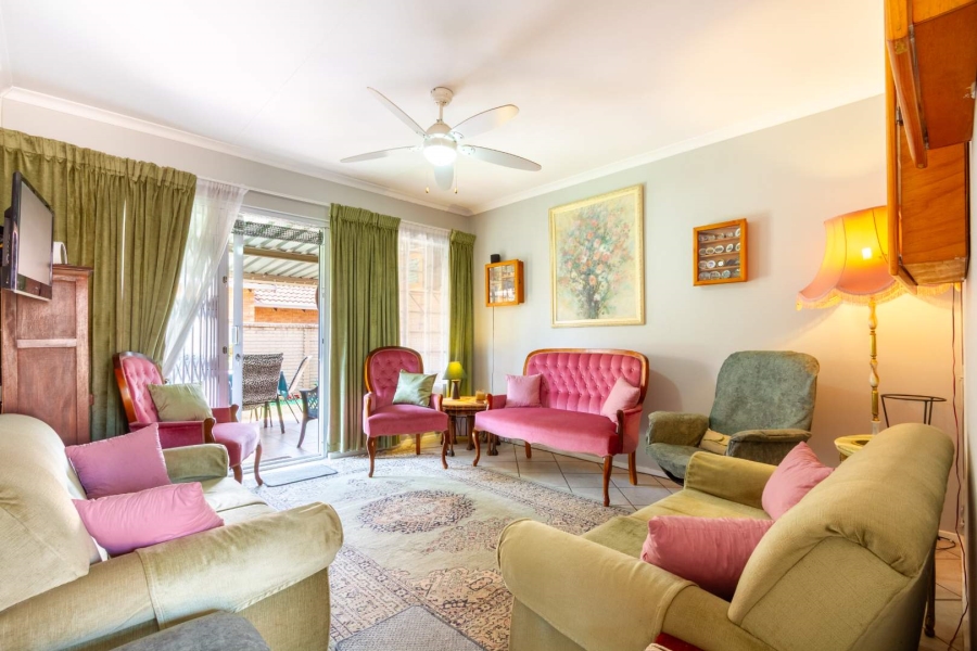 2 Bedroom Property for Sale in Willow Park Manor Gauteng