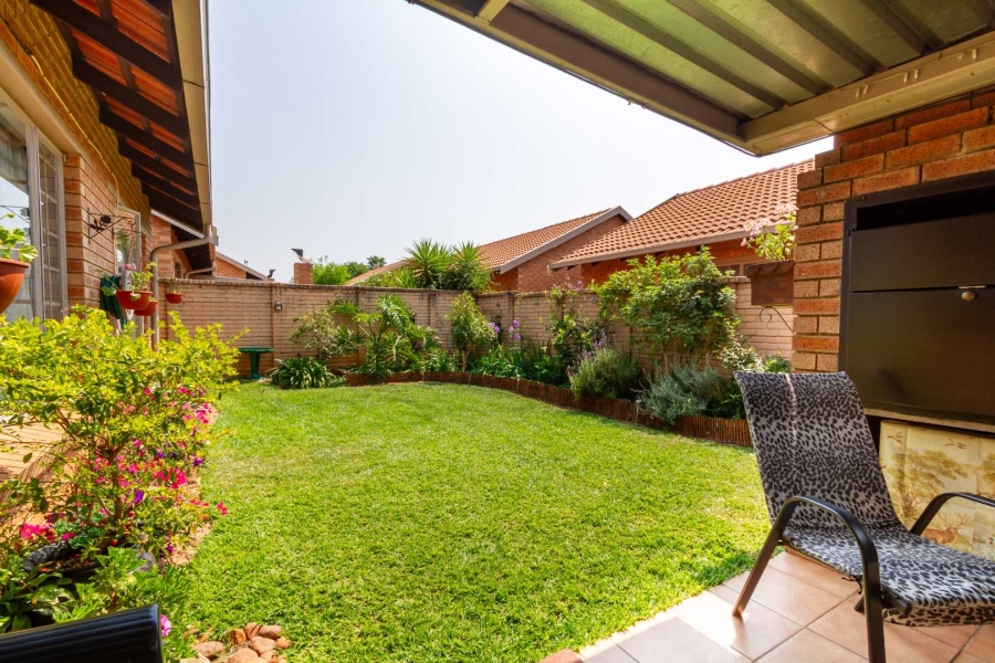 2 Bedroom Property for Sale in Willow Park Manor Gauteng