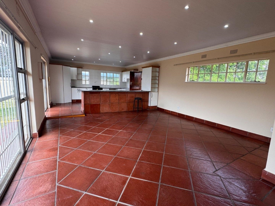To Let 2 Bedroom Property for Rent in Brackenhurst Gauteng