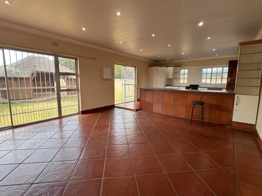 To Let 2 Bedroom Property for Rent in Brackenhurst Gauteng