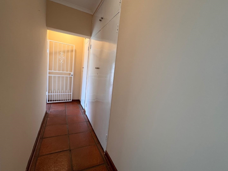 To Let 2 Bedroom Property for Rent in Brackenhurst Gauteng