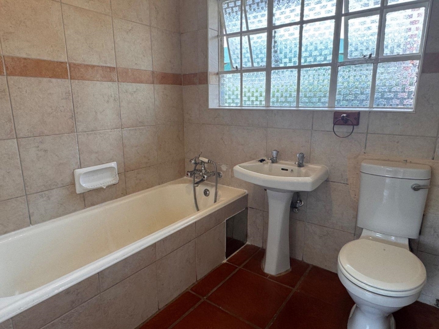 To Let 2 Bedroom Property for Rent in Brackenhurst Gauteng