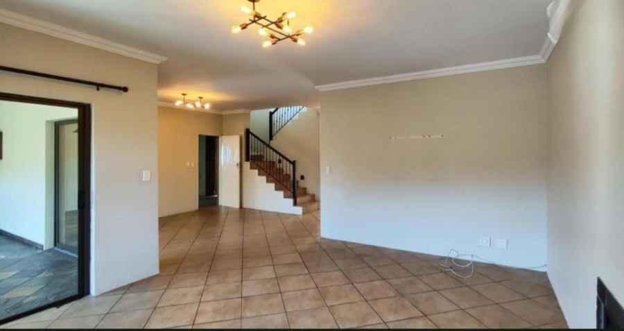 3 Bedroom Property for Sale in Glen Erasmia Gauteng