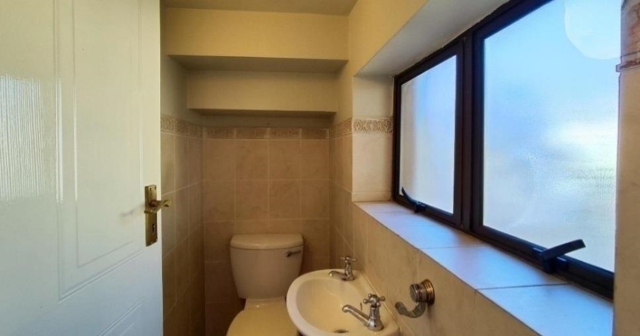 3 Bedroom Property for Sale in Glen Erasmia Gauteng