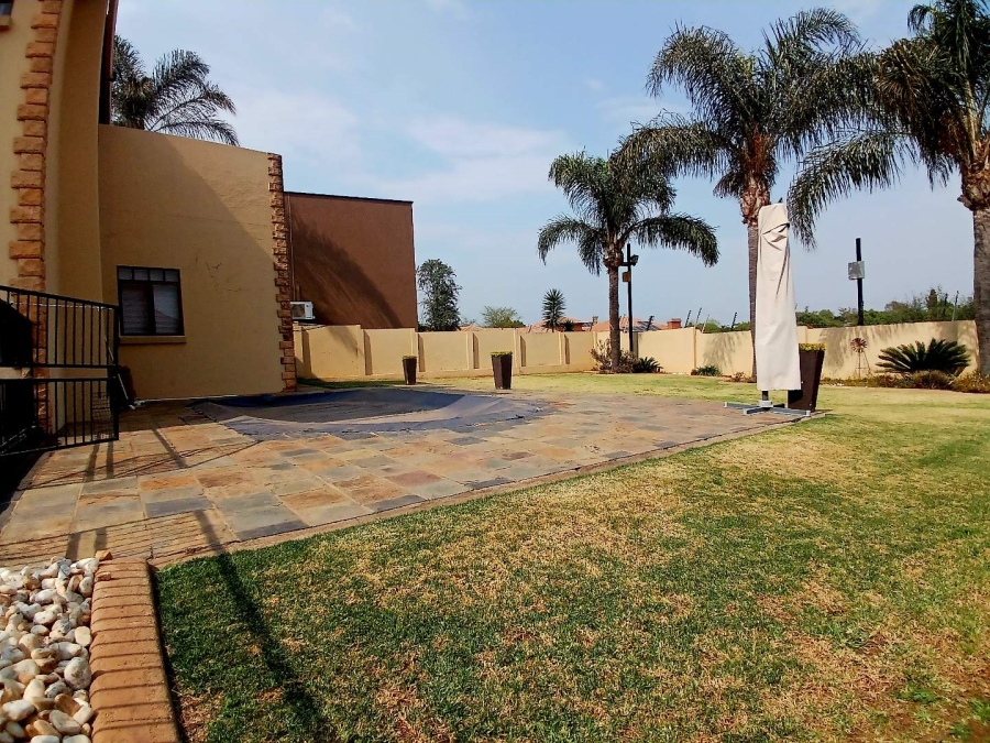 3 Bedroom Property for Sale in Glen Erasmia Gauteng
