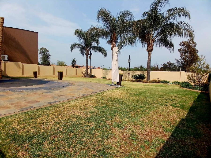 3 Bedroom Property for Sale in Glen Erasmia Gauteng