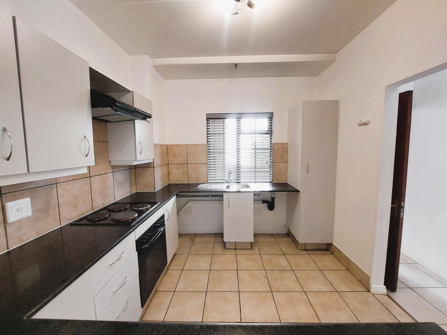 To Let 2 Bedroom Property for Rent in Morningside Gauteng
