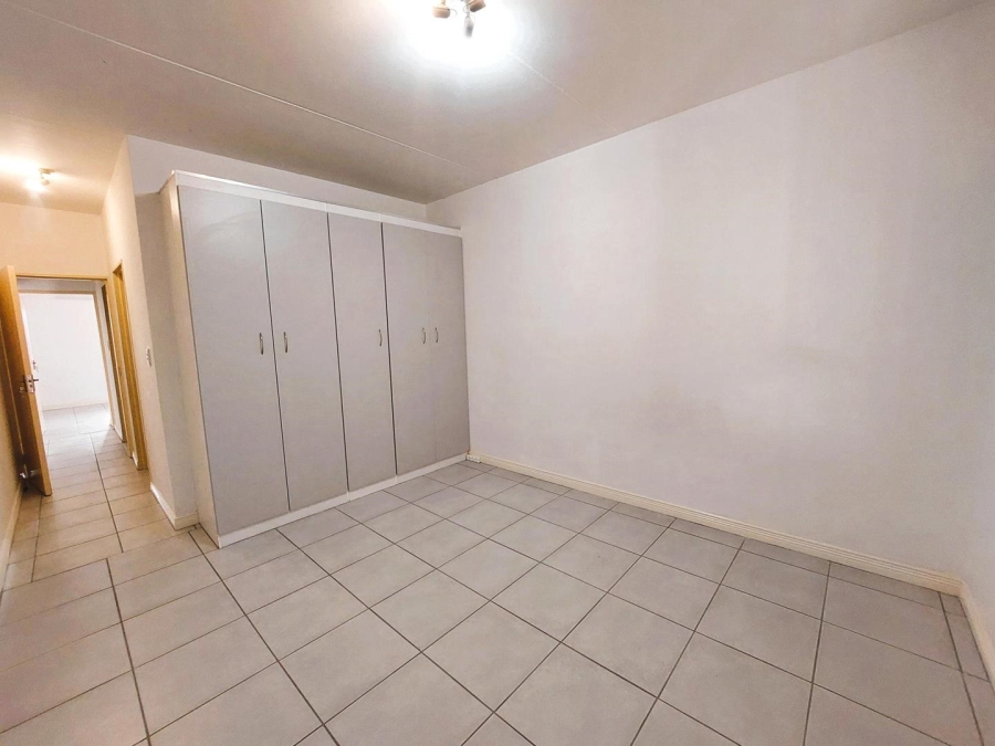 To Let 2 Bedroom Property for Rent in Morningside Gauteng