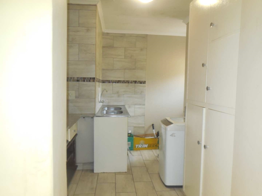 1 Bedroom Property for Sale in Meyerspark Gauteng
