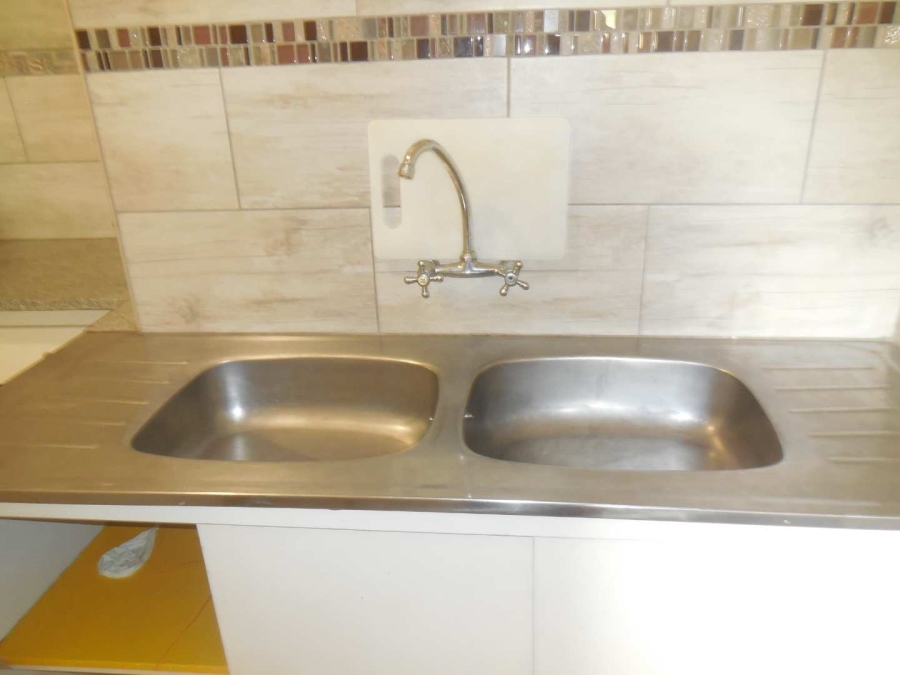 1 Bedroom Property for Sale in Meyerspark Gauteng
